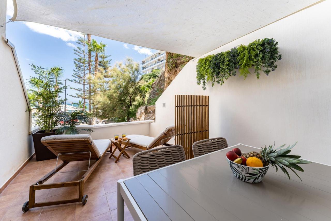 Luxury Beachfront Living On The With Big Terrace Apartment Torremolinos