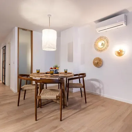 Luxury Beachfront Living On The Beach With Big Terrace Torremolinos Extérieur photo