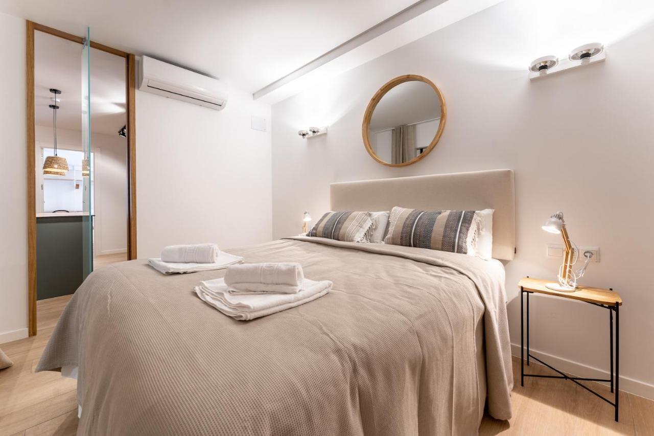 Luxury Beachfront Living On The With Big Terrace Appartement *